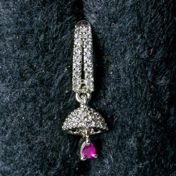 Ethnic American Diamond Earrings – Timeless Sparkle - Image 2